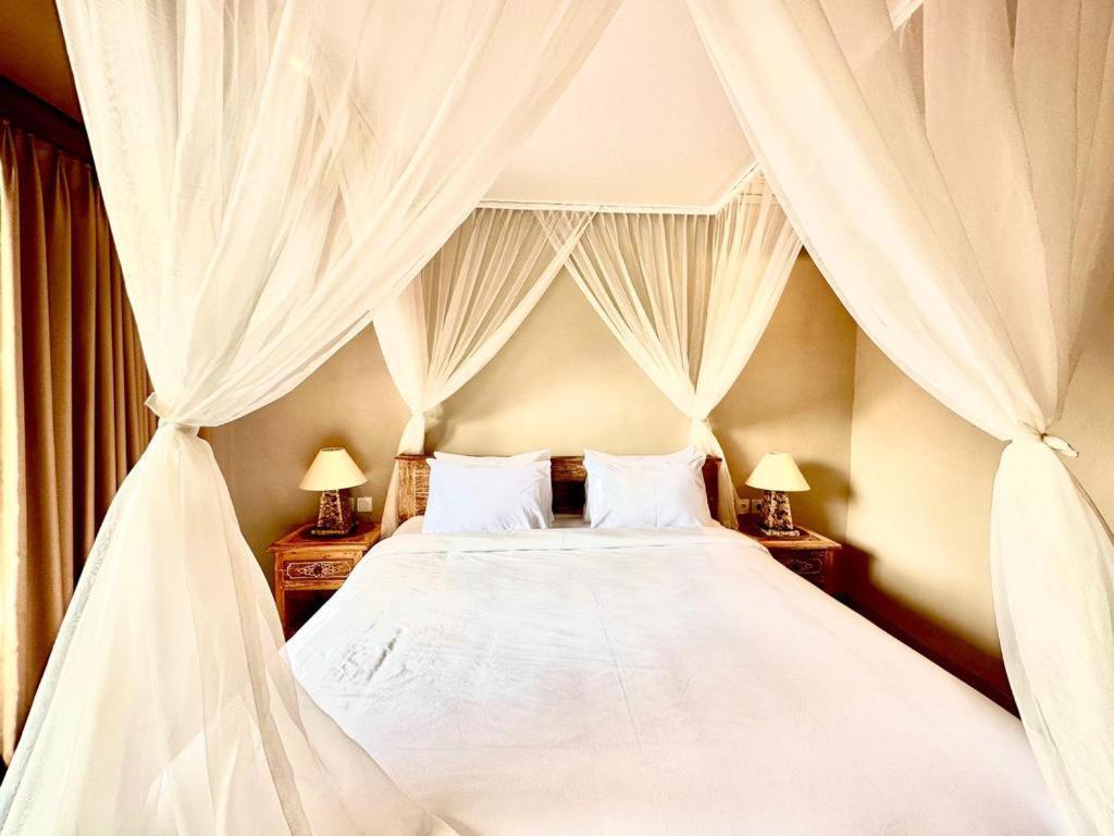 The Madawa Suites Убуд Екстериор снимка